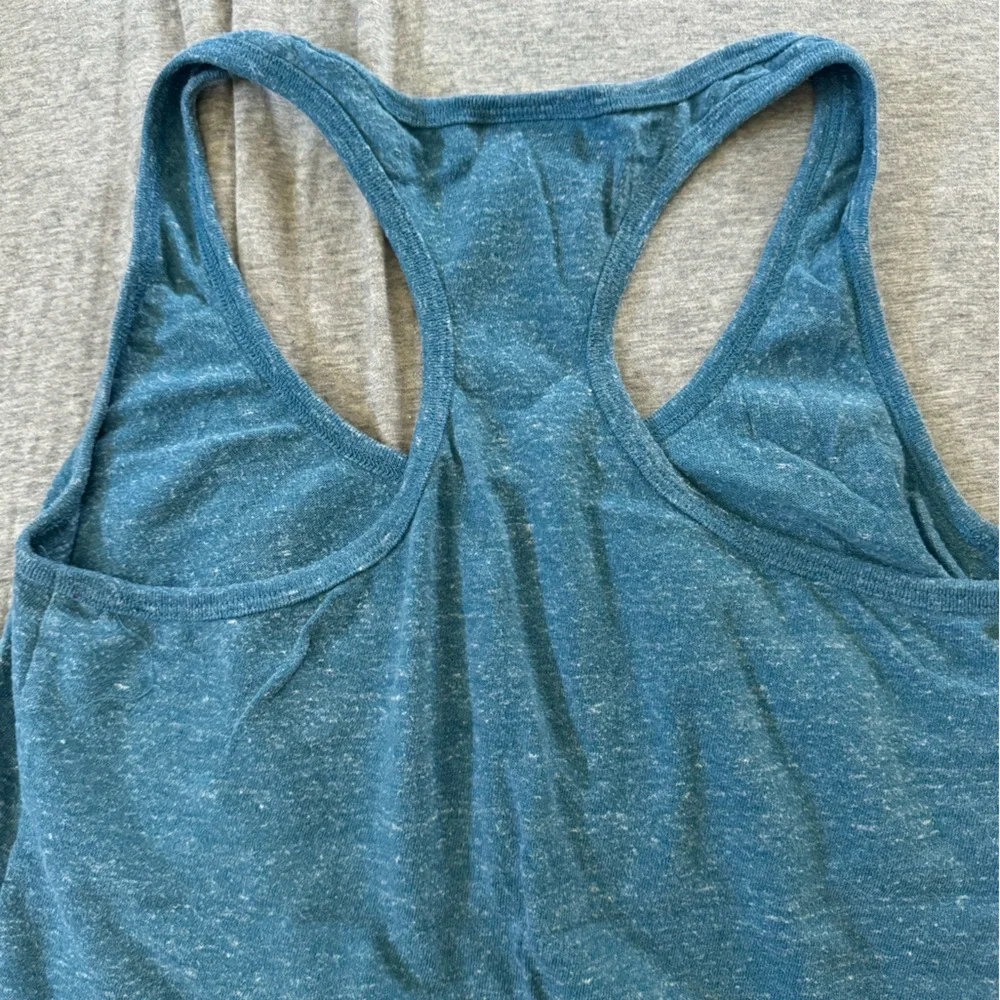 Women's Nike Razor Back - Picture 4 of 4